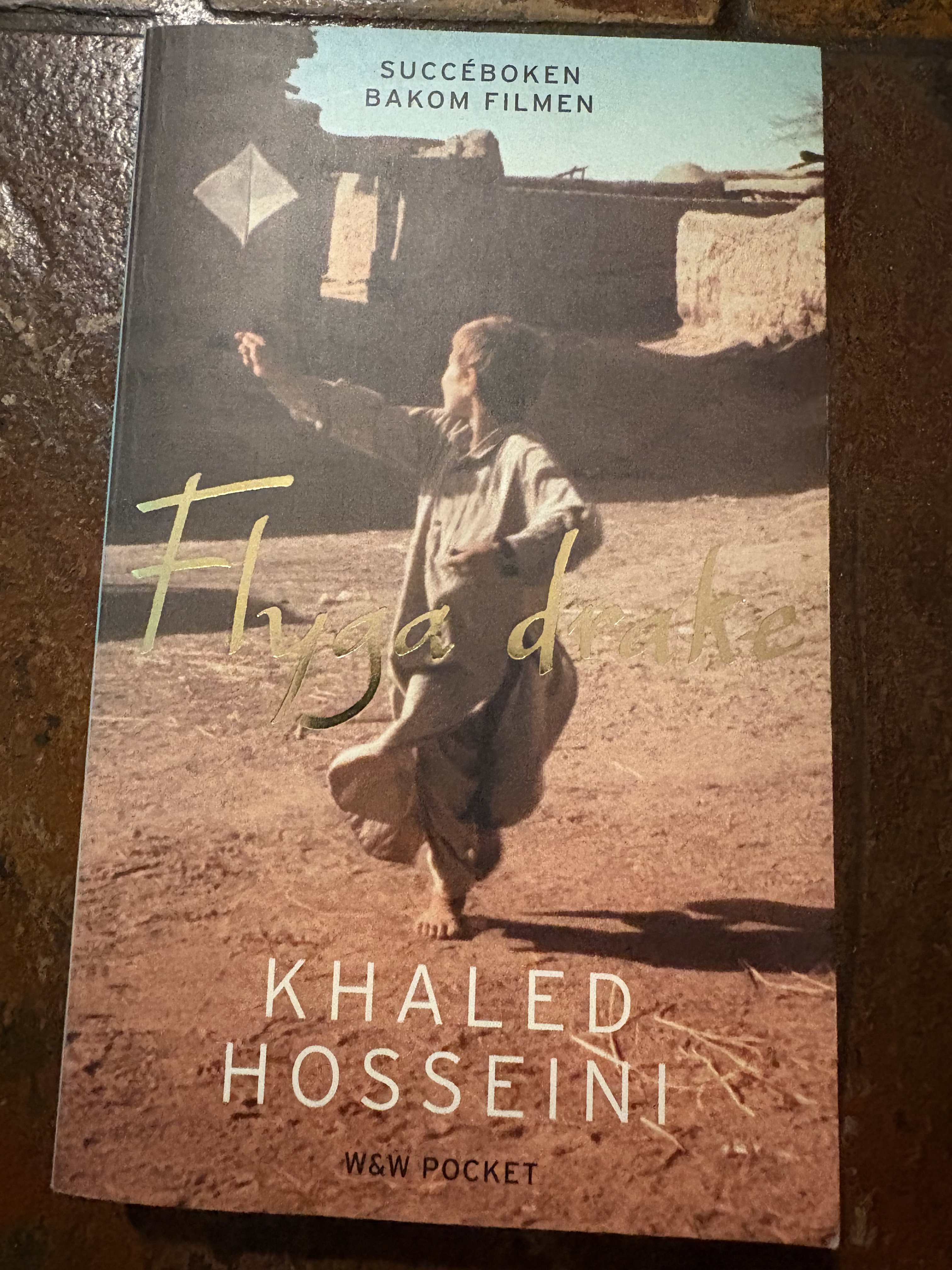 Flyga drake by Khaled Hosseini — book cover