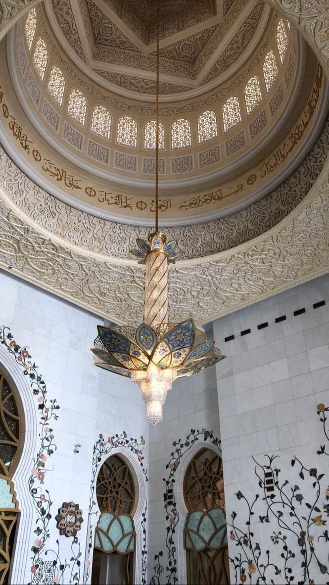 sheikh zayed — a lotus of light beneath painted scripture. by Din Tanovic, Stockholm photo blog