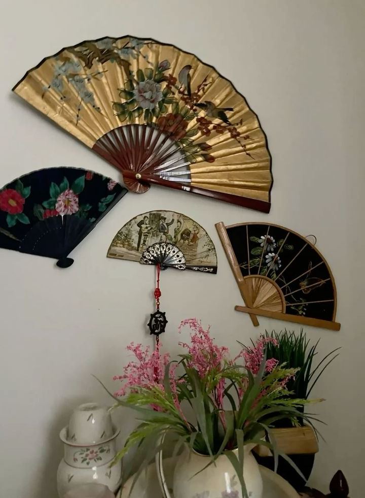 painted fans — wall of hand-painted fans by Din Tanovic, Stockholm photo blog